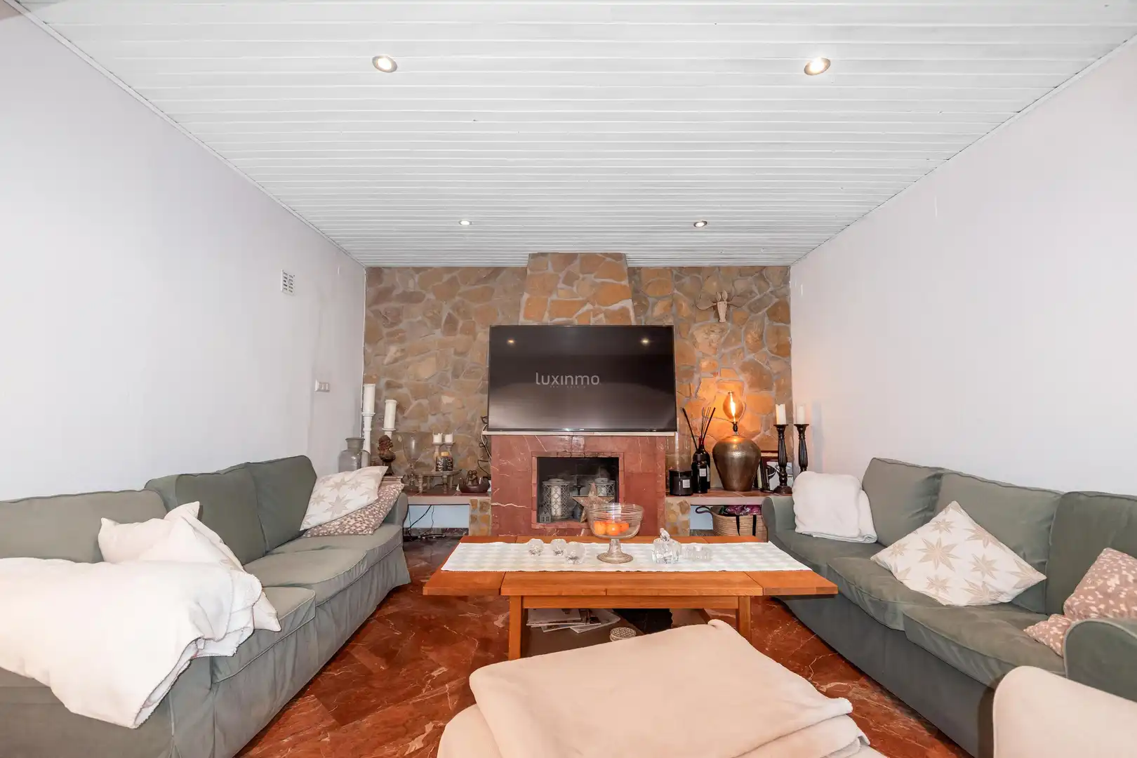 Sala de estar de Casa o chalet en venta en La Nucia con Aire acondicionado, Trastero y Piscina