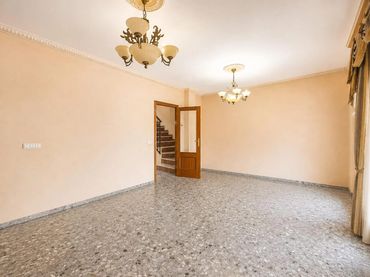 Haus zum Verkauf in Priego de Córdoba