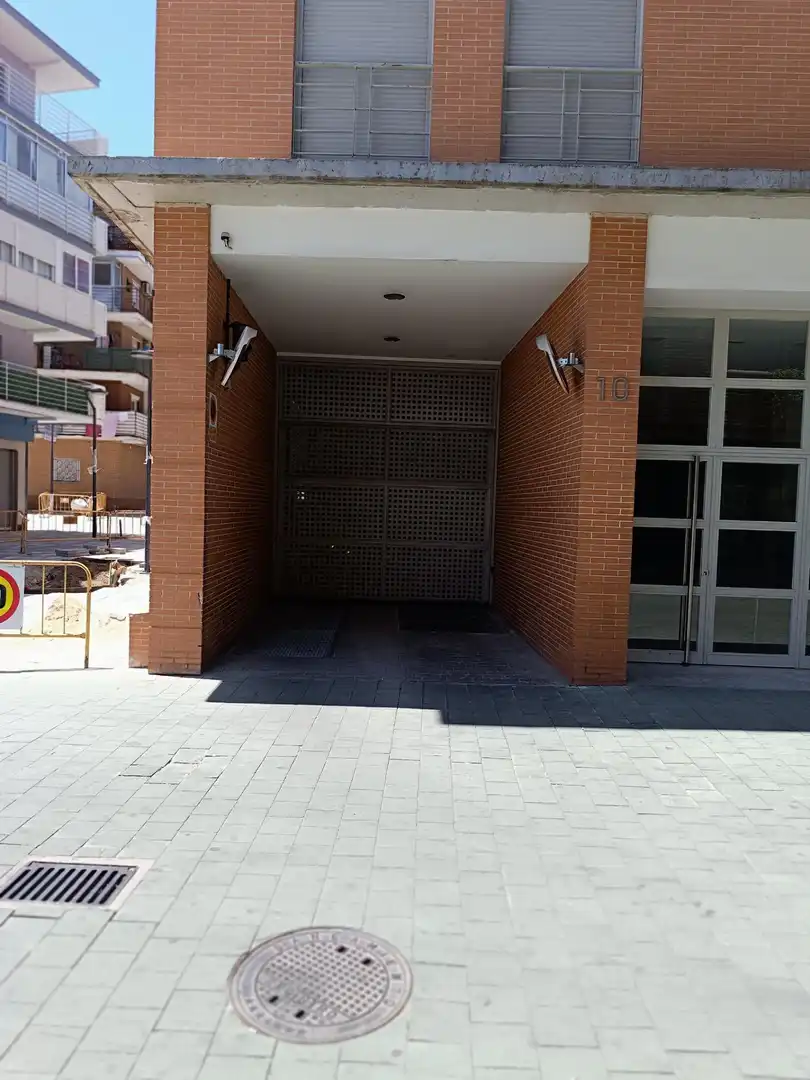 Parkplatz von Garage zum Verkauf in Fuenlabrada
