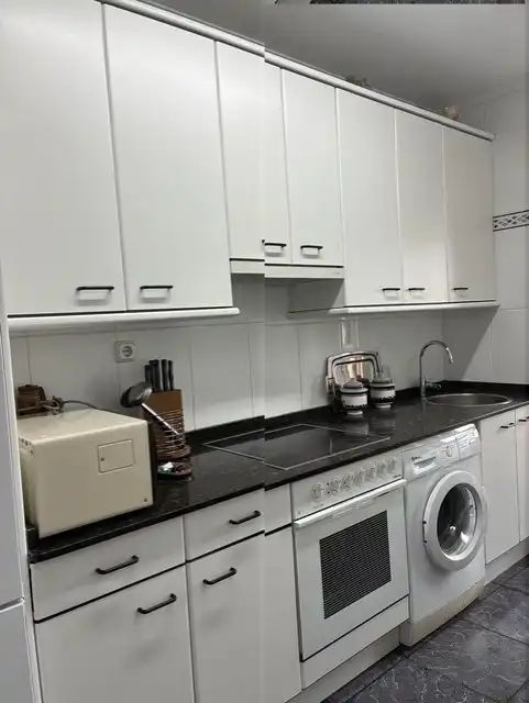 Cuina de Pis de lloguer en Getxo  amb Calefacció, Forn i Rentadora