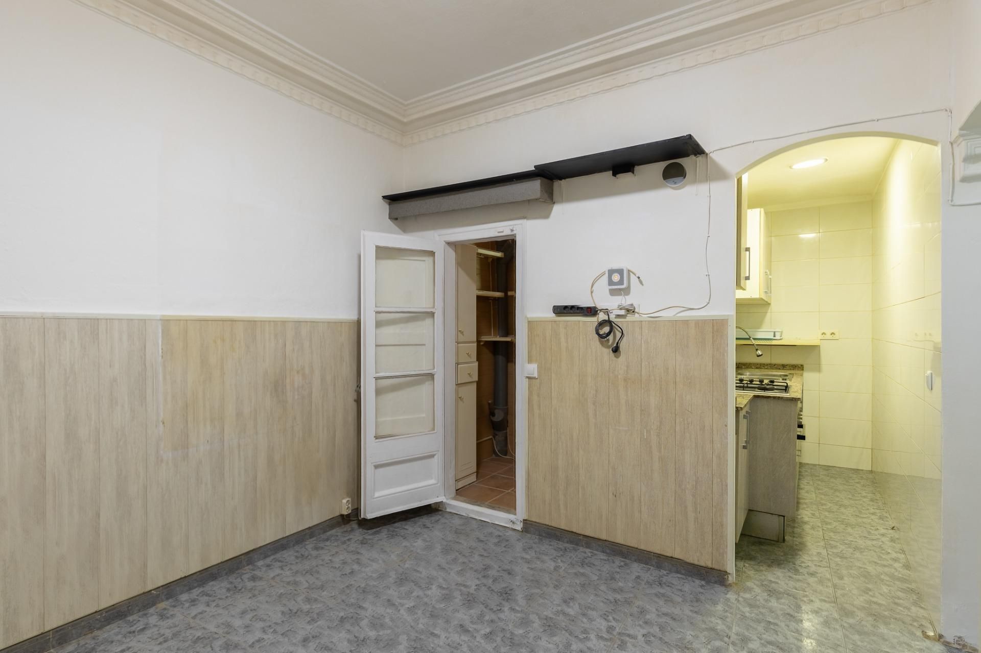 Planta baixa en venda en Badalona