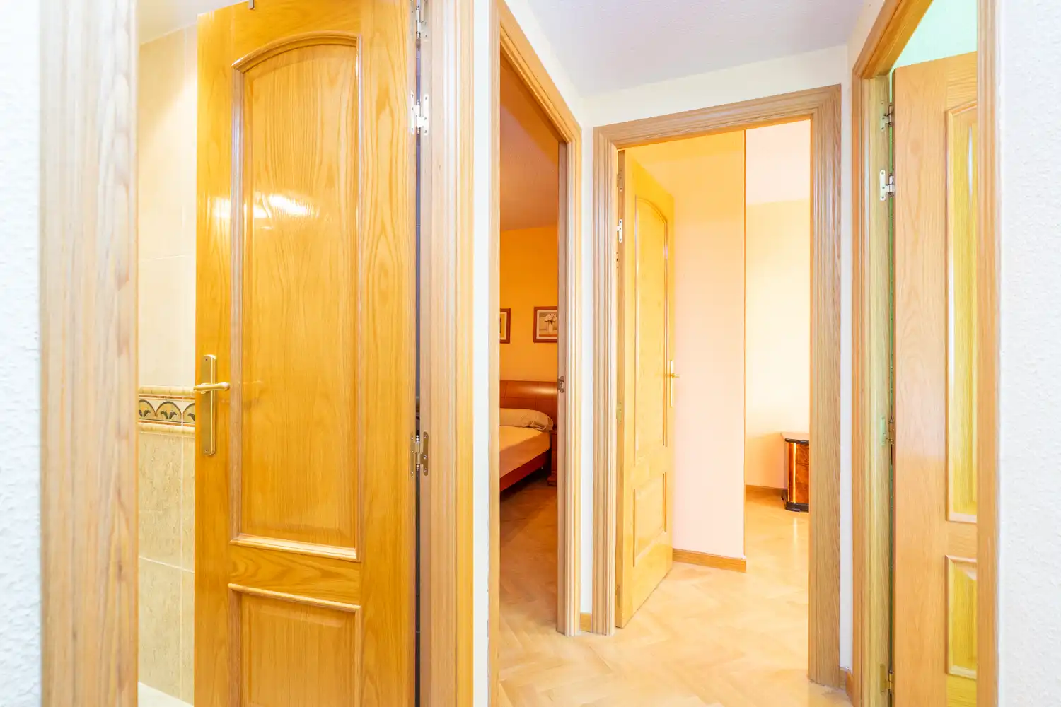 Piso en venta en Móstoles con Calefacción, Terraza y Piscina comunitaria