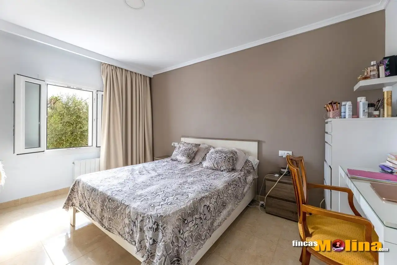 Dormitori de Casa o xalet en venda en  Palma de Mallorca amb Aire condicionat, Calefacció i Jardí privat