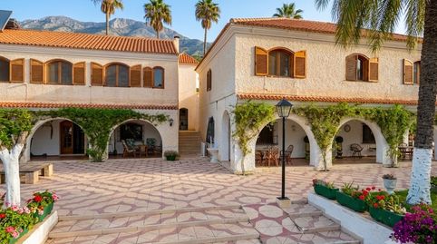 NUEVA Y ESPECTACULAR VILLA EN VENTA EN ELDA!