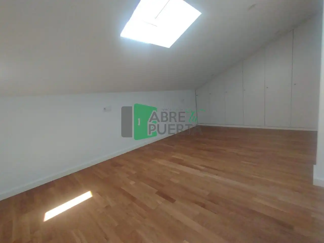 Dúplex en venta en Ourense Capital  con Calefacción, Terraza y Trastero