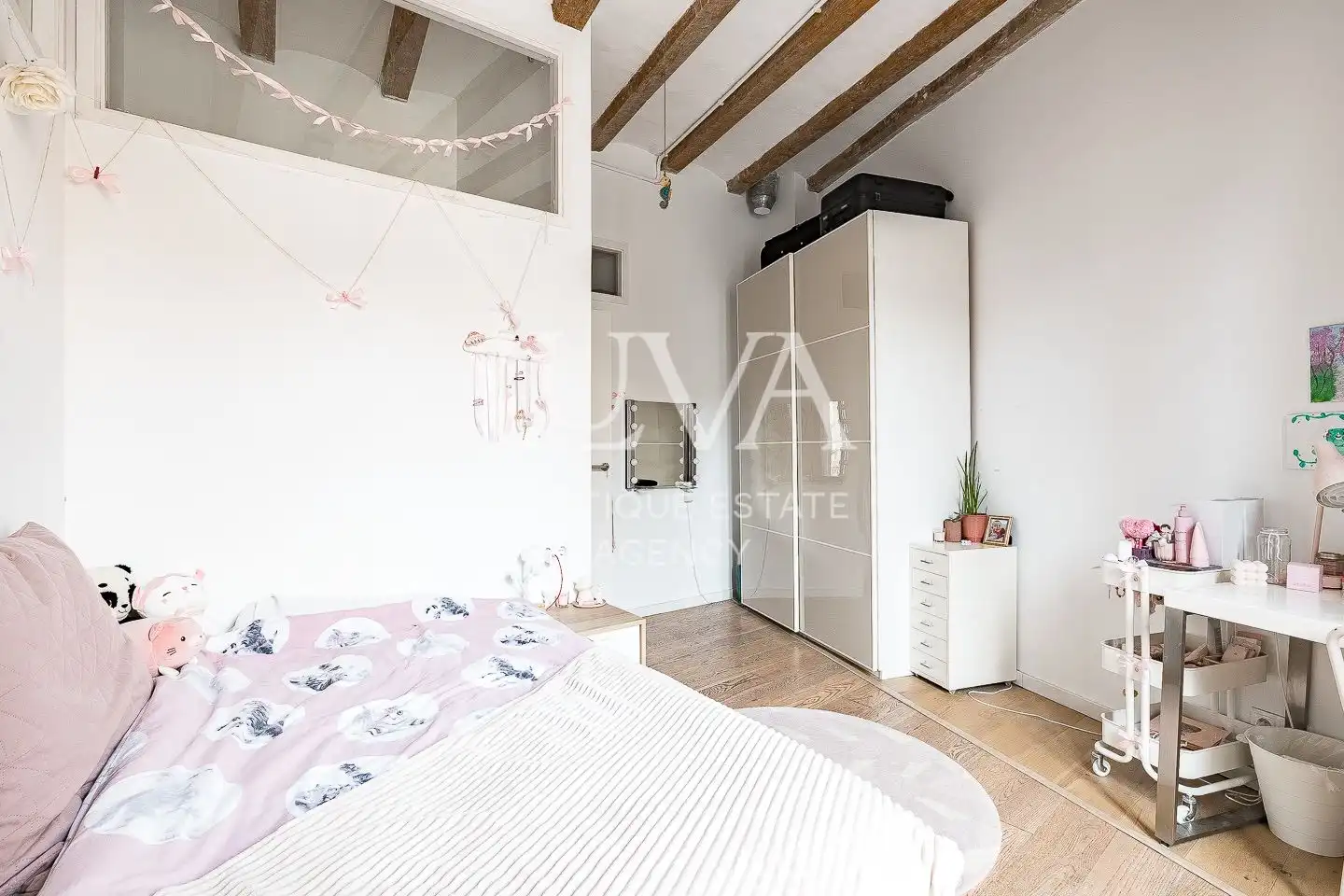 Habitación de Apartamento en venta en Barcelona con Aire acondicionado, Calefacción y Terraza
