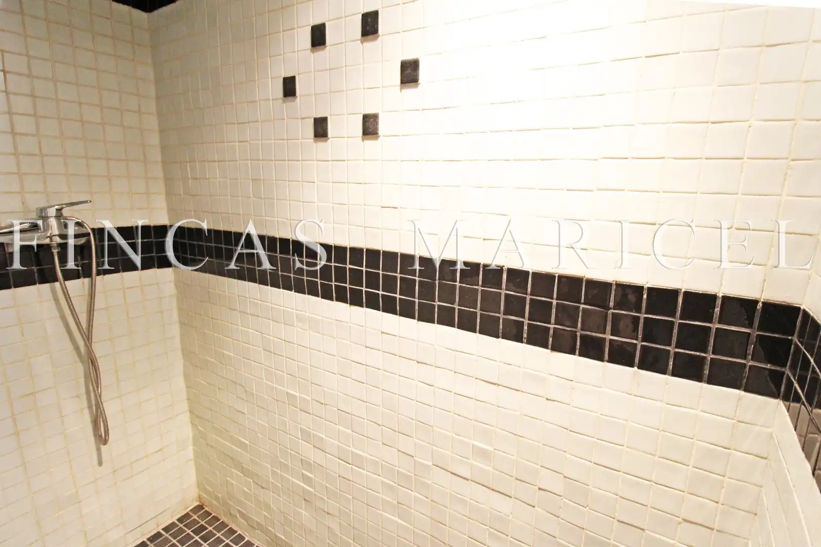Bathroom of Attic for sale in Sitges  with Air Conditioner and Terrace