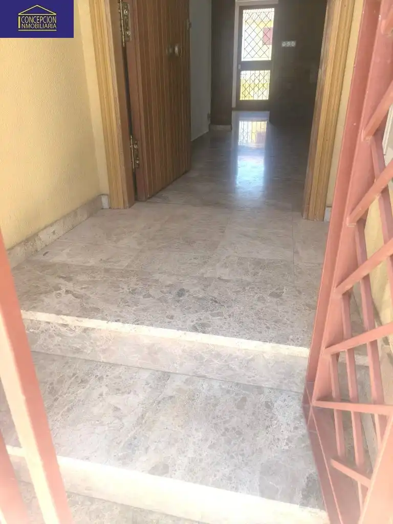 Casa adosada en venda en Córdoba amb Aire condicionat, Calefacció i Terrassa