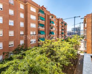 Exterior view of Apartment for sale in Badalona  with Air Conditioner, Heating and Balcony
