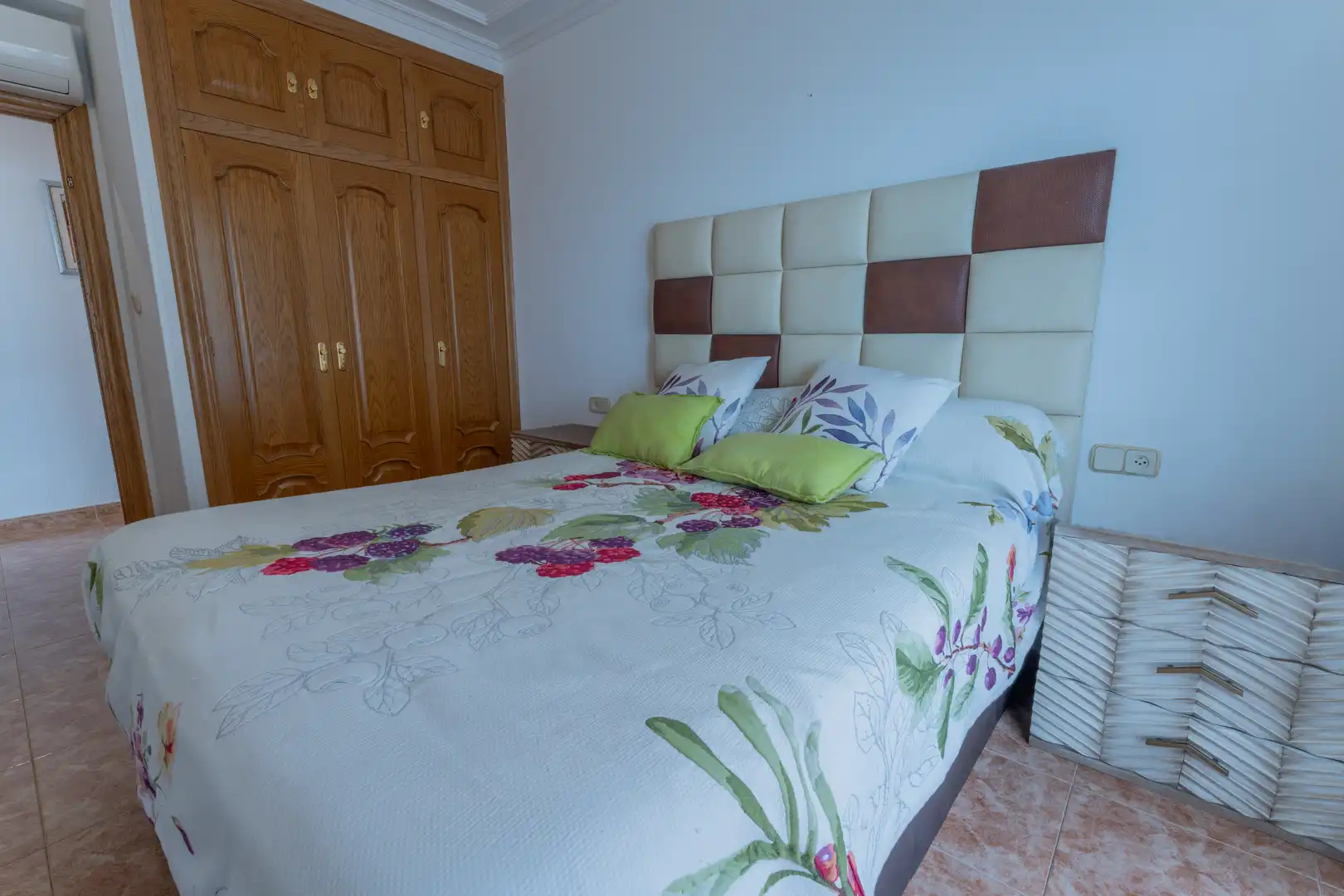 Schlafzimmer von Wohnung zum Verkauf in Elche / Elx mit Heizung, Terrasse und Möbliert