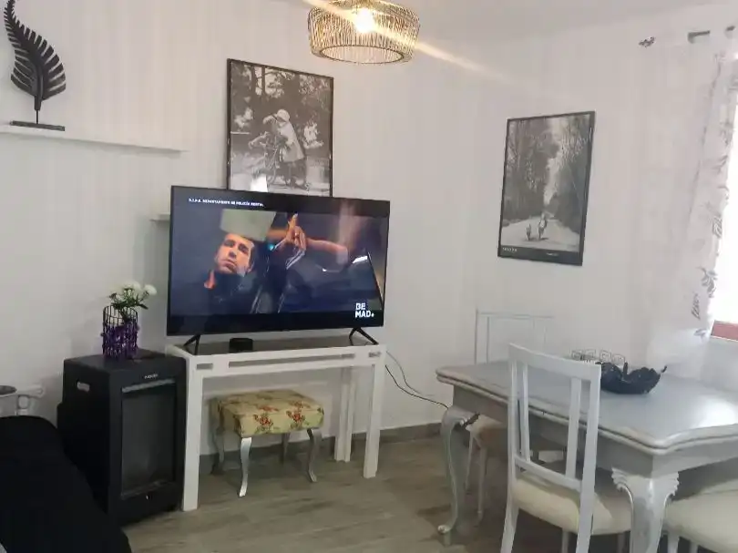 Wohnzimmer von Country house zur Miete in Algueña mit Möbliert