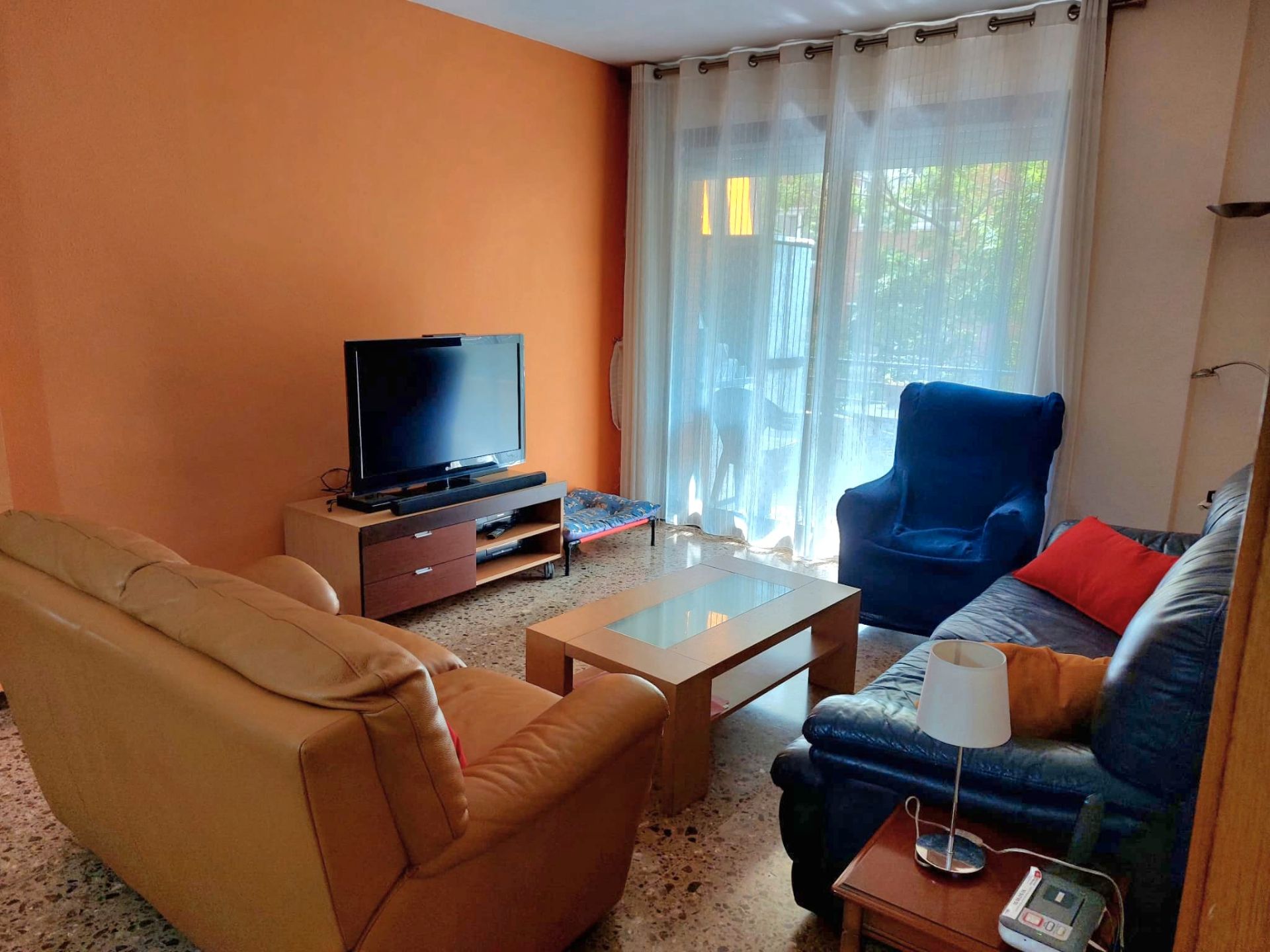 Sala d'estar de Pis en venda en  Barcelona Capital amb Aire condicionat i Balcó