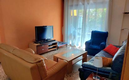 Living room of Flat for sale in  Barcelona Capital  with Air Conditioner and Balcony