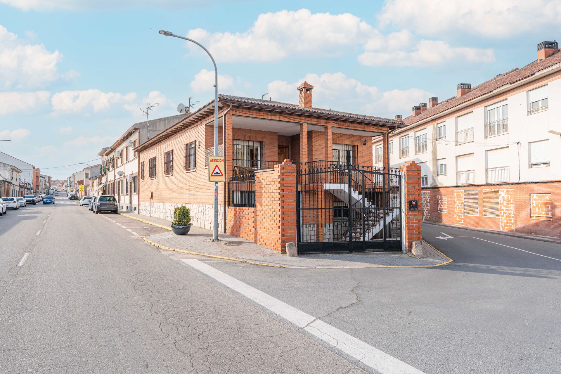 Exterior view of Single-family semi-detached for sale in Portillo de Toledo  with Heating, Private garden and Terrace