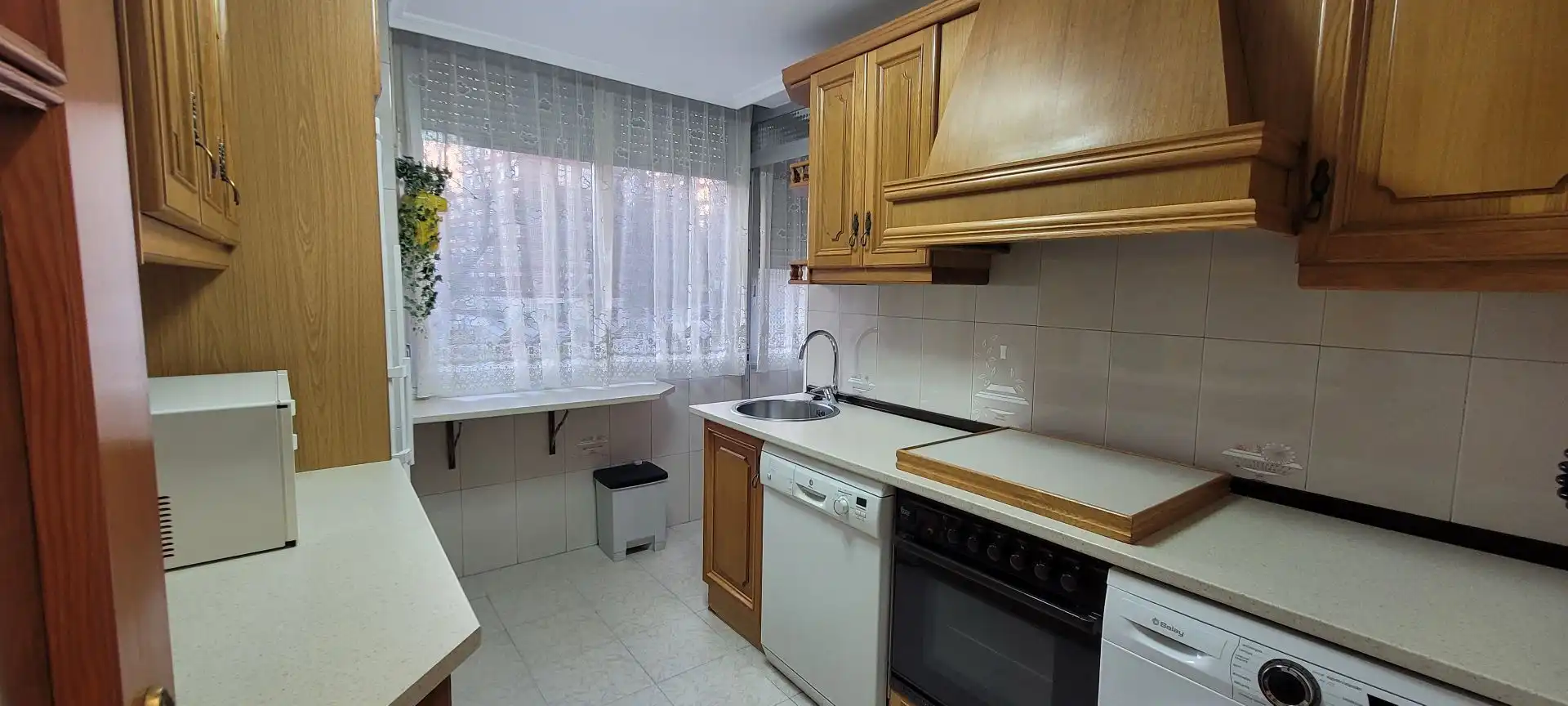 Kitchen of Flat for rent in Madrid  with Air Conditioner, Heating and Terrace