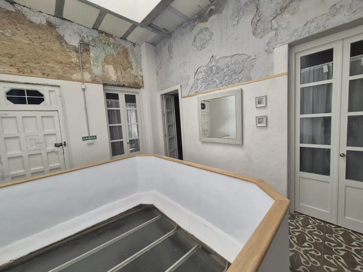 Bathroom of Flat for rent in San Fernando  with Air Conditioner and Furnished