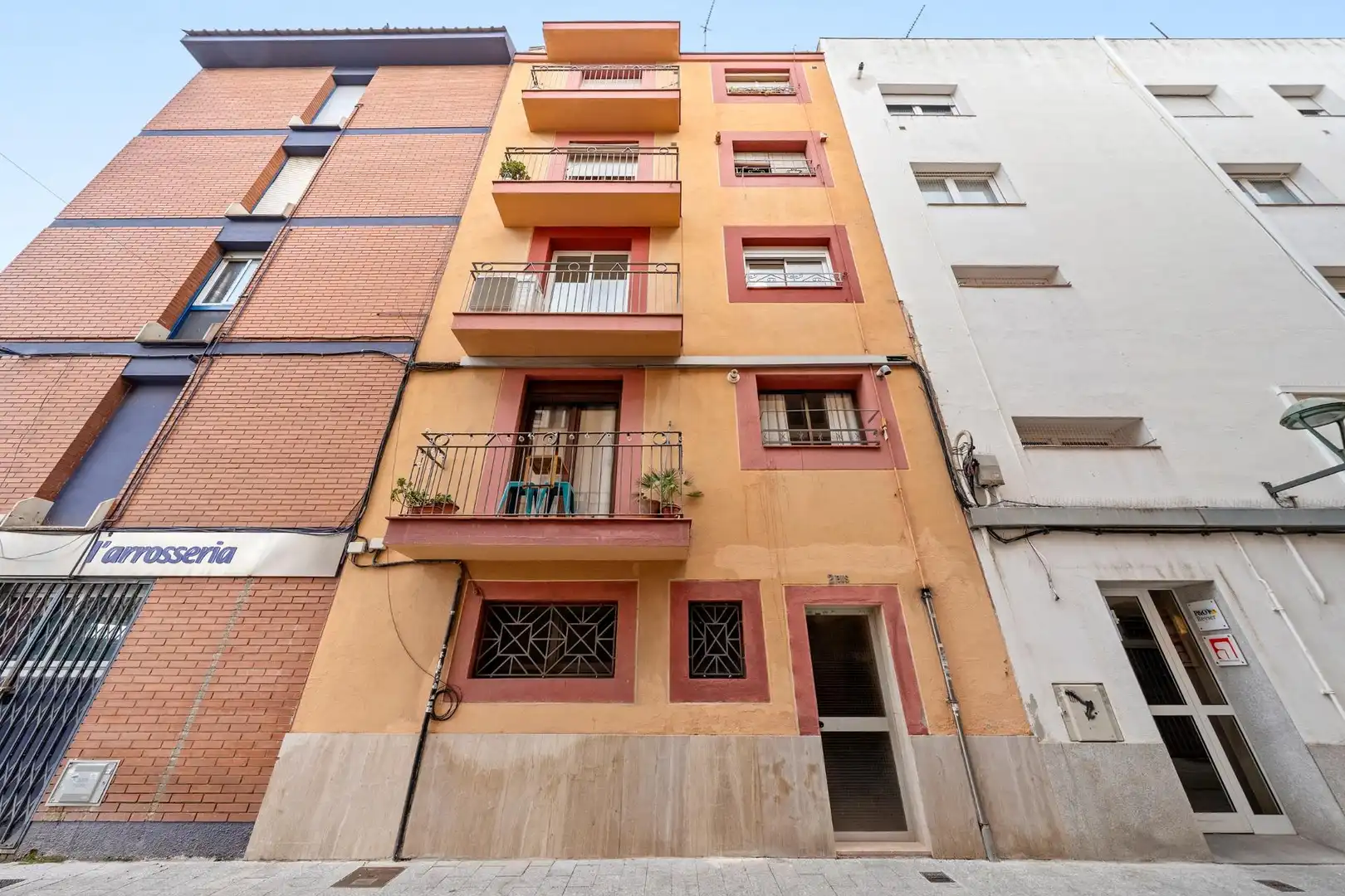 Vista exterior de Piso en venta en Tarragona con Trastero, Amueblado y Alarma