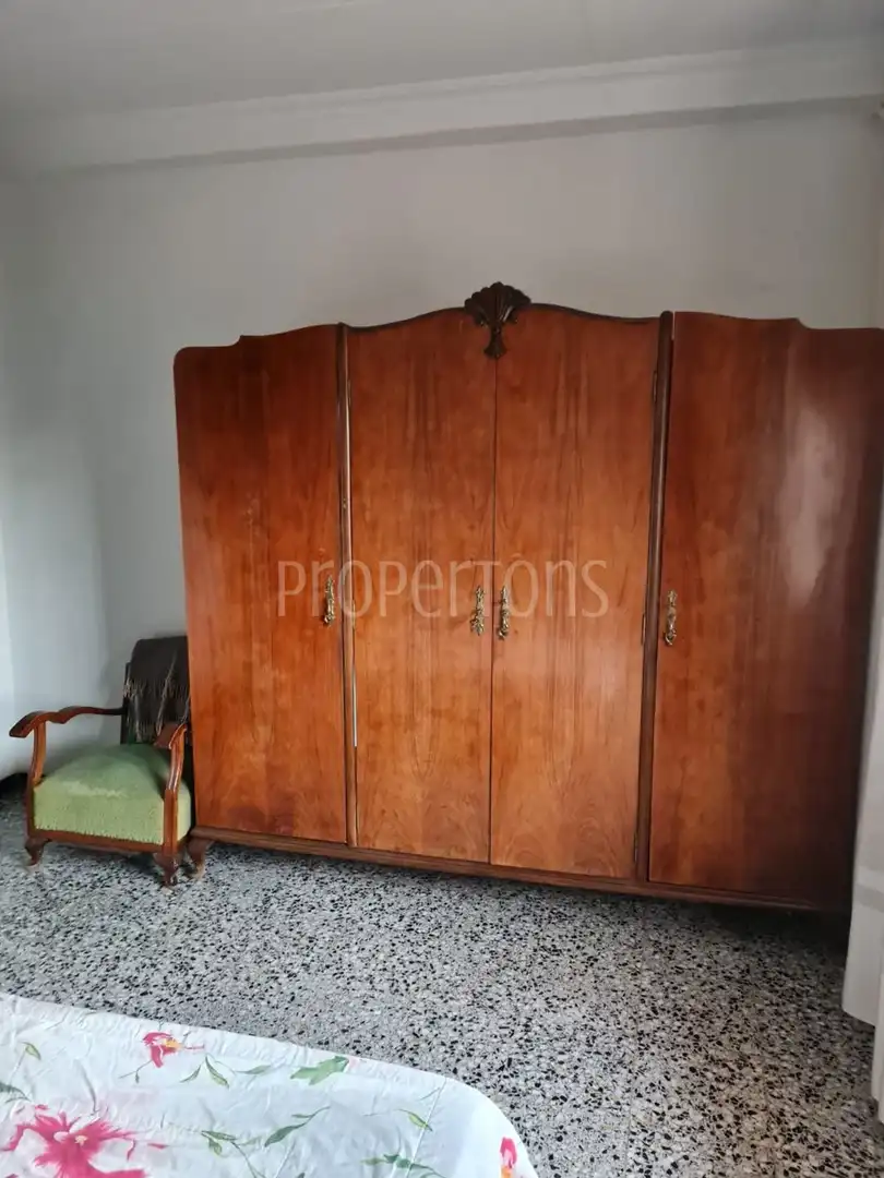 Bedroom of Houses for sale in Petrer