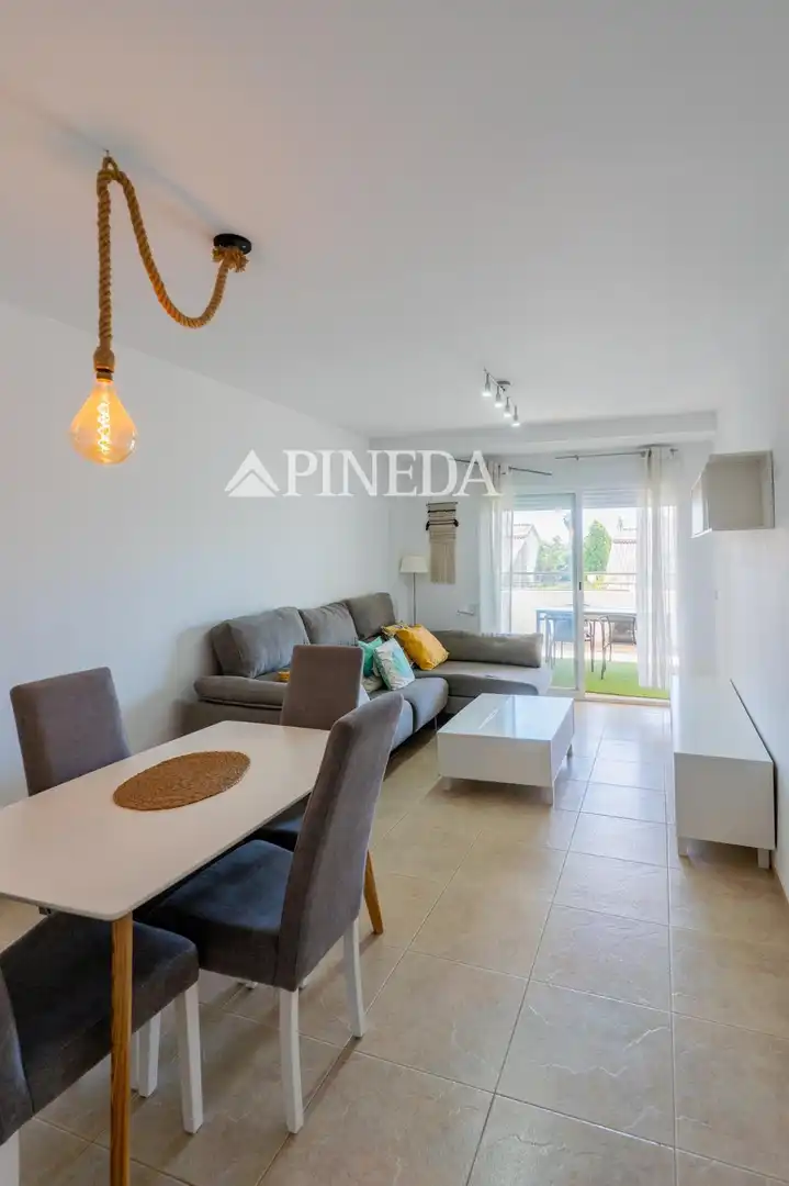 Sala d'estar de Apartament de lloguer en Puçol amb Terrassa, Moblat i Piscina comunitària