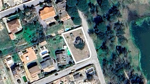 En venta parcela en excelente ubicación en el Lago del Cigne en Caldes de Malavella