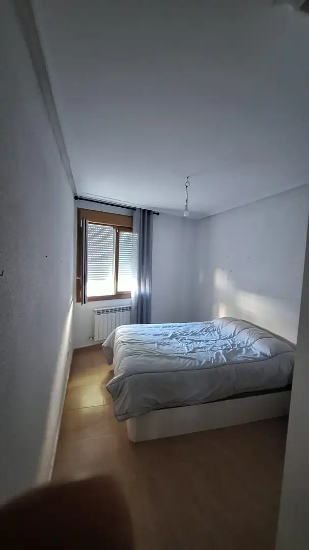 Bedroom of Detached homes for sale in Mucientes  with Heating, Parquet flooring and Furnished