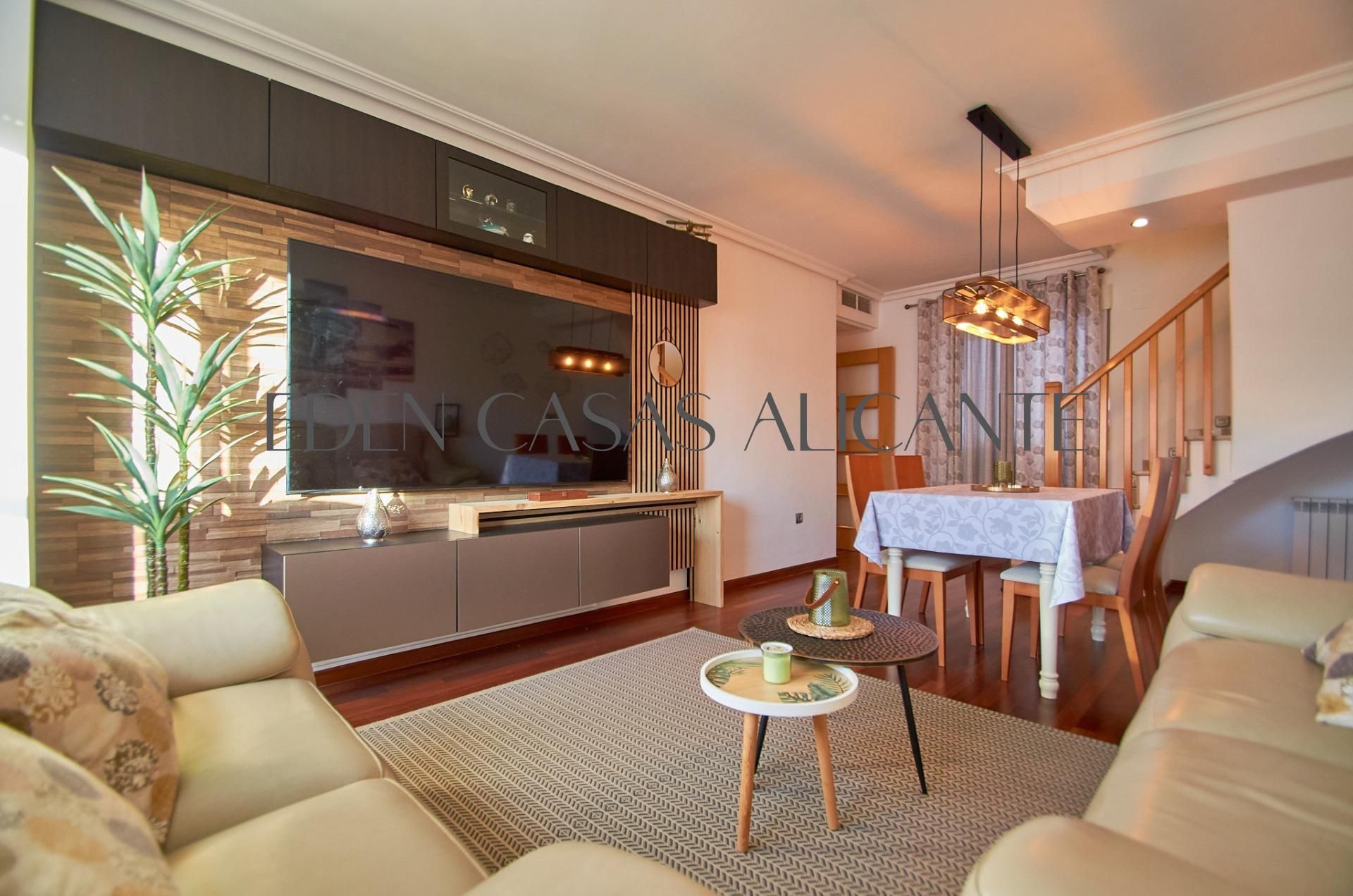 Living room of Attic for sale in El Campello  with Air Conditioner, Heating and Terrace