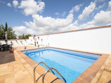 Maison avec balcon à vendre à Calle FUENTE ENCAÑA