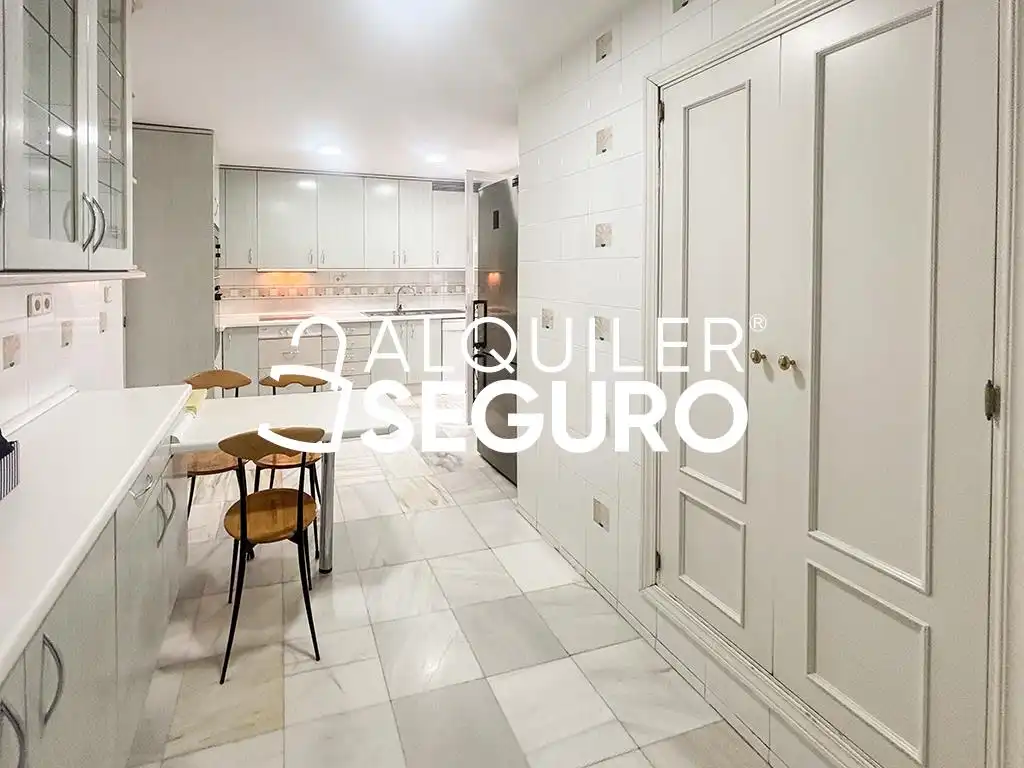 Piso con ascensor en alquiler en de Guzmán el Bueno, imagen 19