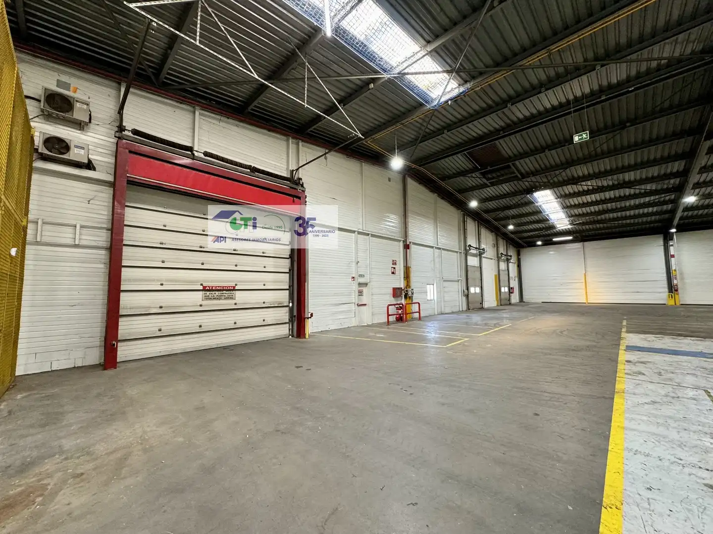 Nave industrial de alquiler en Pedrola