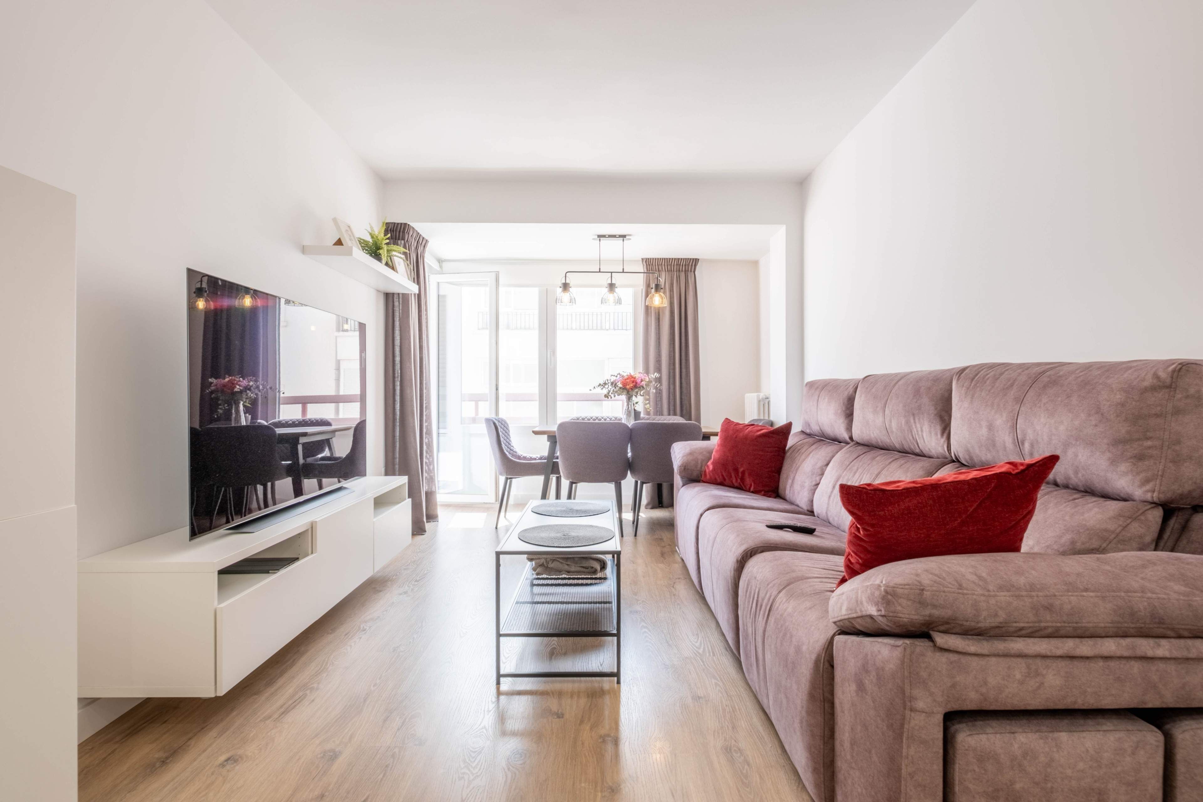 Sala d'estar de Pis en venda en  Zaragoza Capital amb Aire condicionat, Calefacció i Terrassa