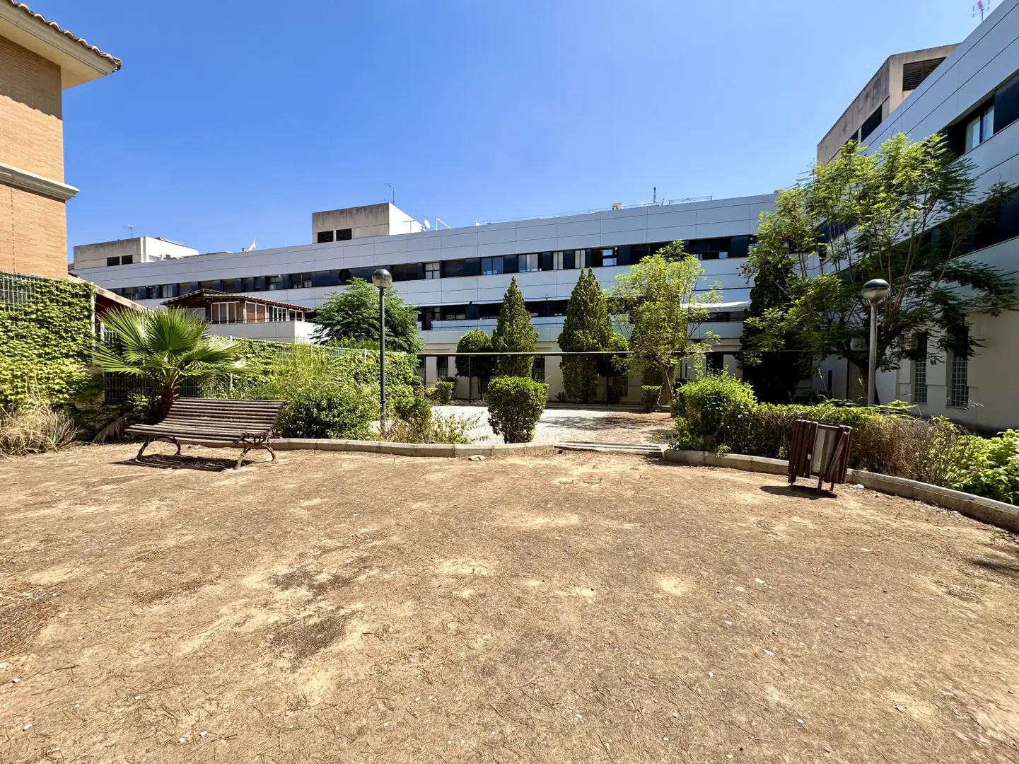 Exterior view of Flat for rent in Torrent  with Air Conditioner, Heating and Private garden