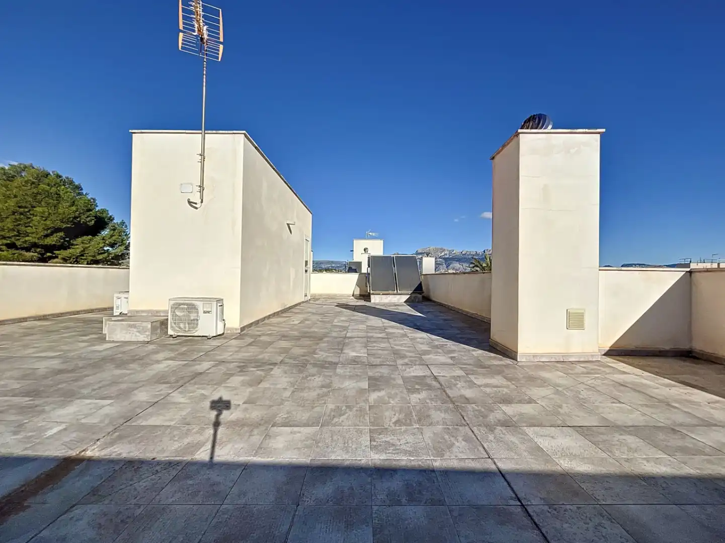 Terrace of Houses for sale in L'Alfàs del Pi  with Air Conditioner, Heating and Private garden