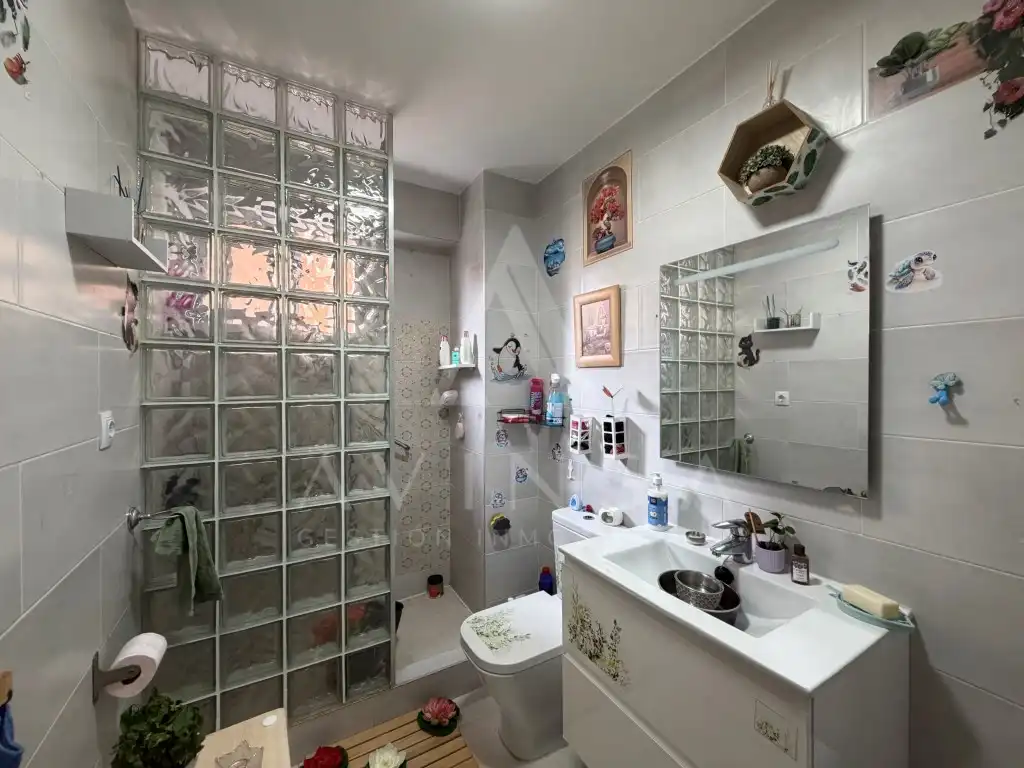 Badezimmer von Wohnung zum Verkauf in Madrid