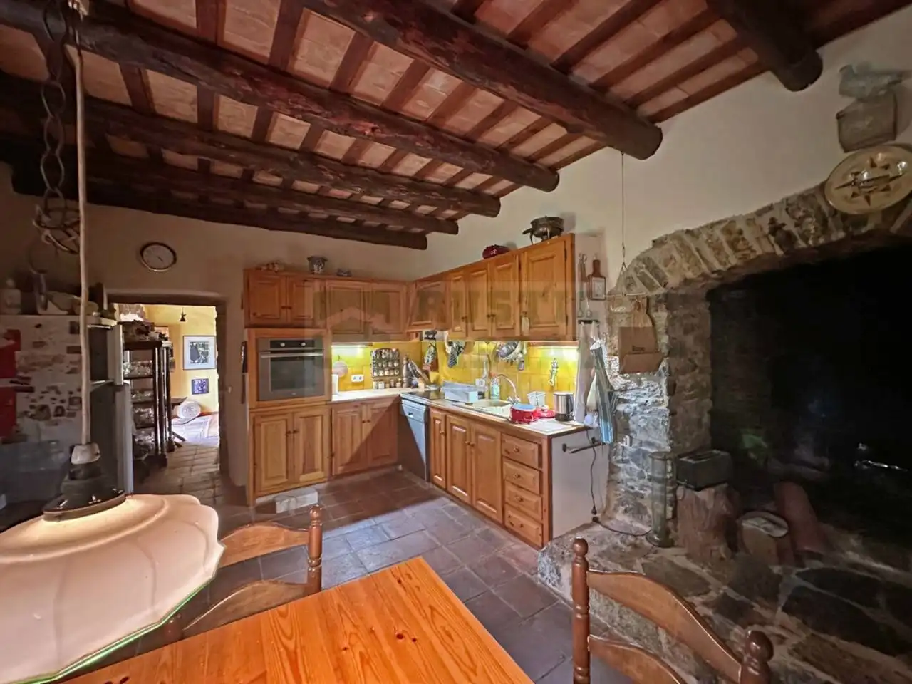 Cocina de Finca rústica en venta en Quart con Jardín privado