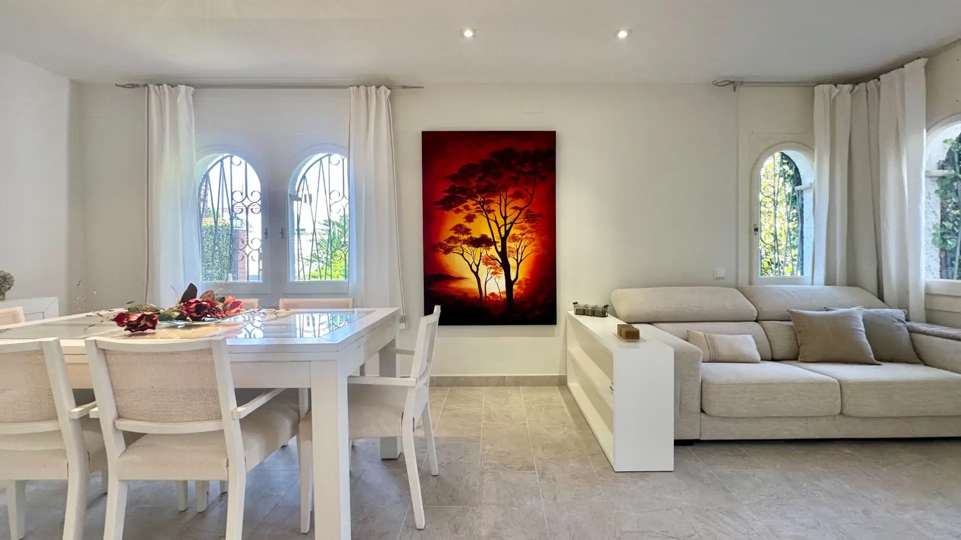 Sala d'estar de Casa o xalet en venda en Mont-roig del Camp amb Aire condicionat, Jardí privat i Terrassa