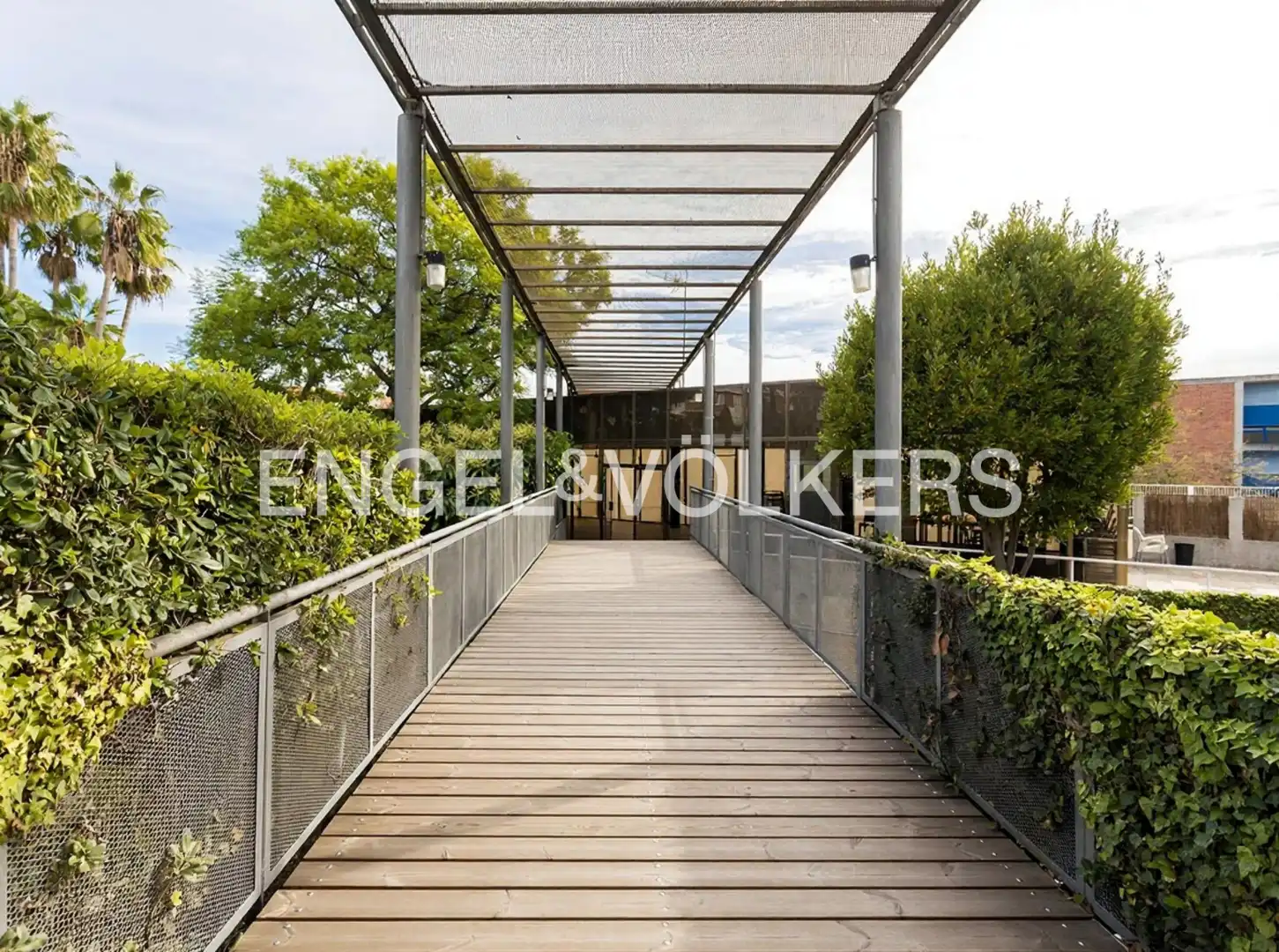 Terraza de Casa o chalet en venta en Esplugues de Llobregat con Aire acondicionado, Calefacción y Jardín privado