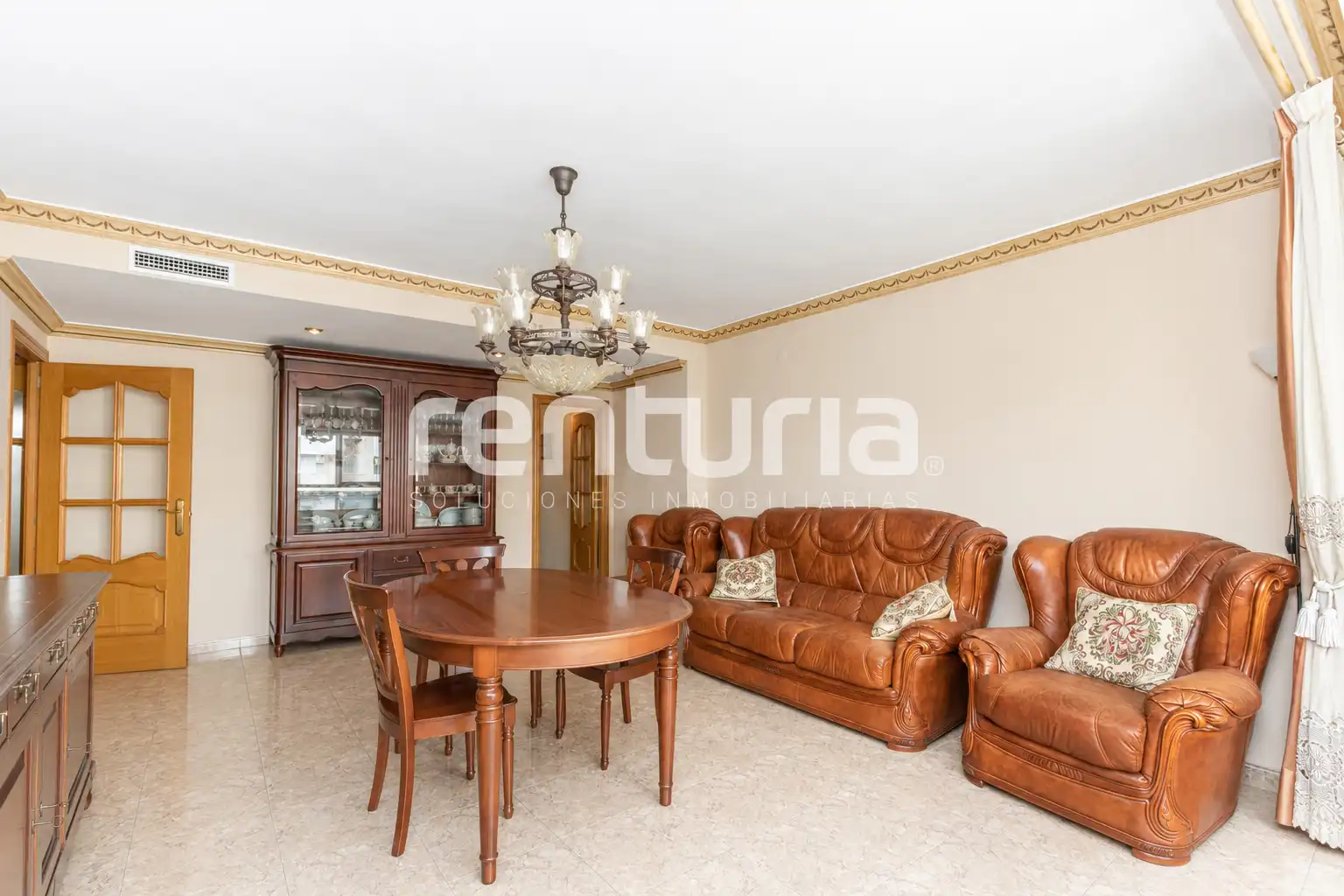 Living room of Flat for sale in Valencia  with Air Conditioner, Heating and Terrace