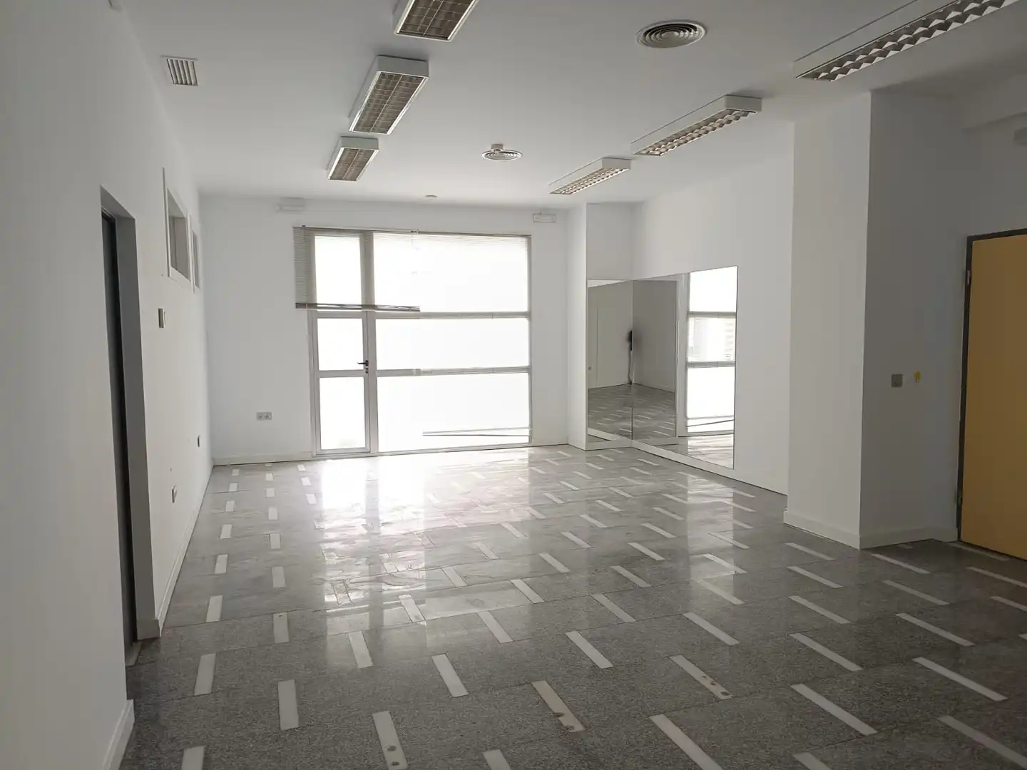 Local en venta en Mérida con Aire acondicionado y Calefacción