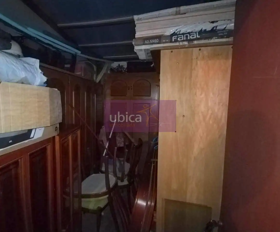 Piso en venta en Vigo  con Trastero y Amueblado