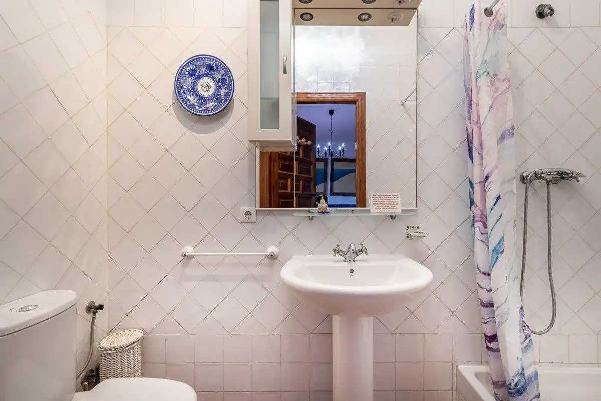Baño de Casa o chalet en venta en Alcaudete con Aire acondicionado, Calefacción y Jardín privado