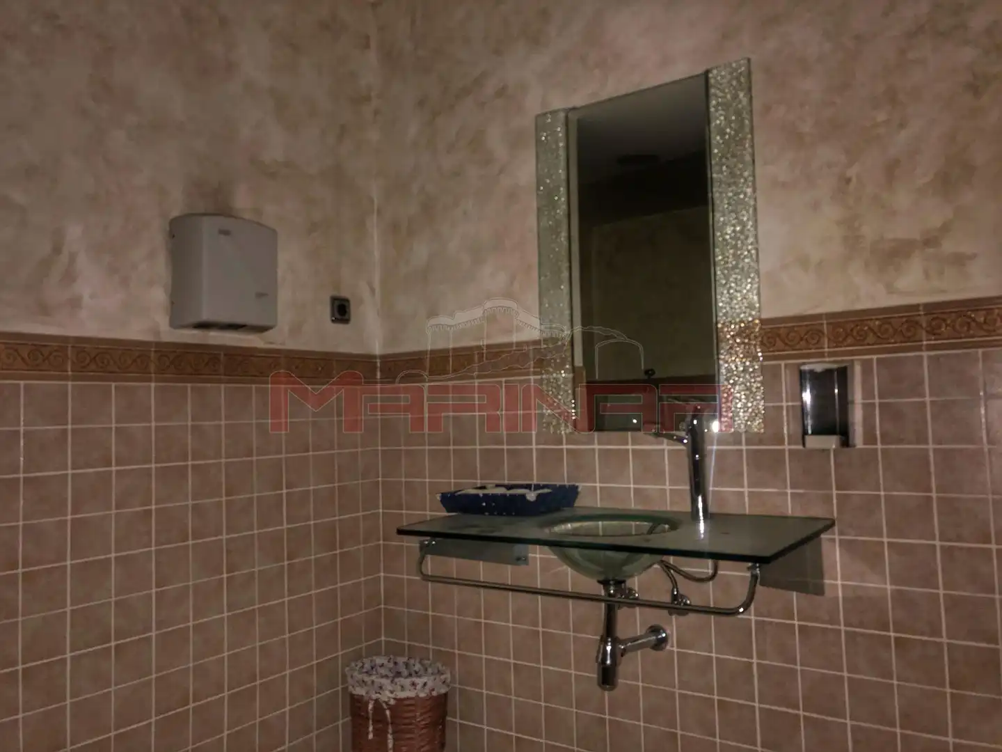 Bathroom of Commercial properties for sale in Aranjuez  with Air Conditioner
