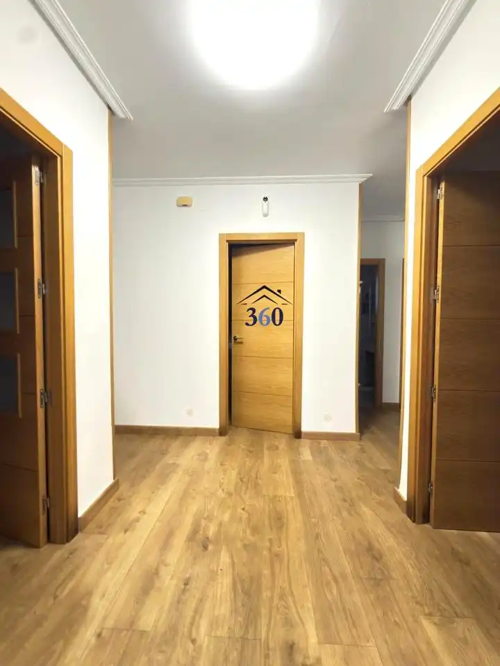 House for sale in Calle Peña Redonda, imagen 2