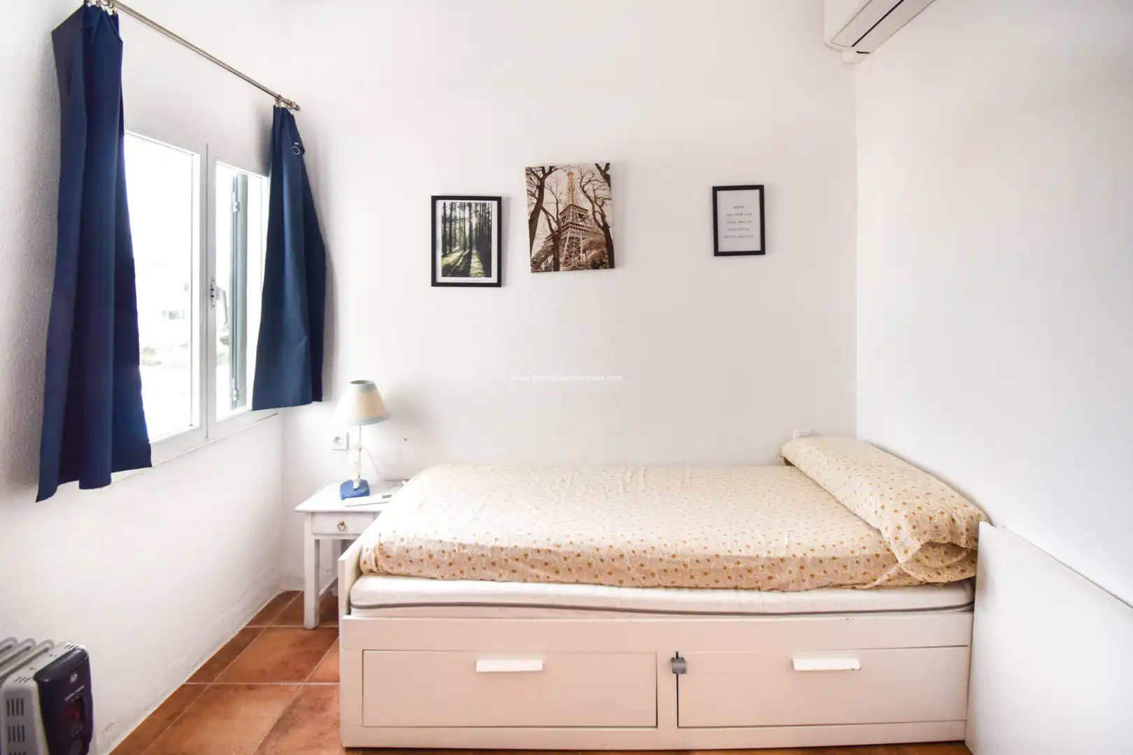 Habitación de Apartamento en venta en Ciutadella de Menorca con Aire acondicionado, Terraza y Amueblado
