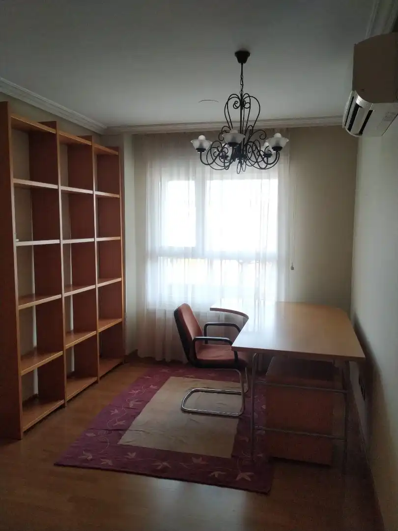 Dining room of Flat for rent in  Logroño  with Furnished, Oven and Washing machine