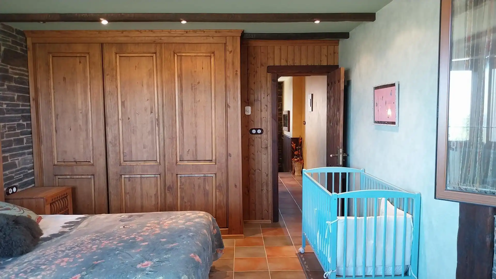 Houses for sale in Laza  with Private garden, Terrace and Furnished