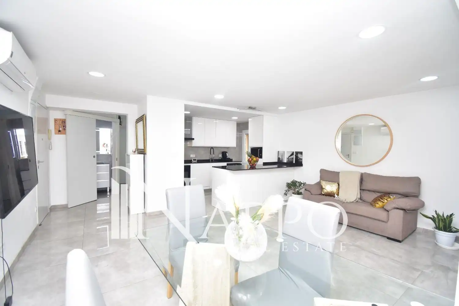 Living room of Flat for sale in  Palma de Mallorca  with Air Conditioner, Heating and Terrace