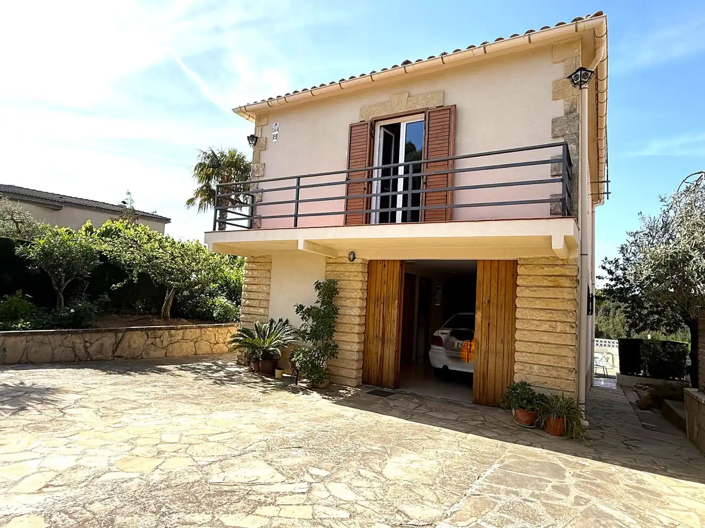 Vista exterior de Casa o chalet en venta en Torrelles de Foix con Calefacción, Jardín privado y Terraza