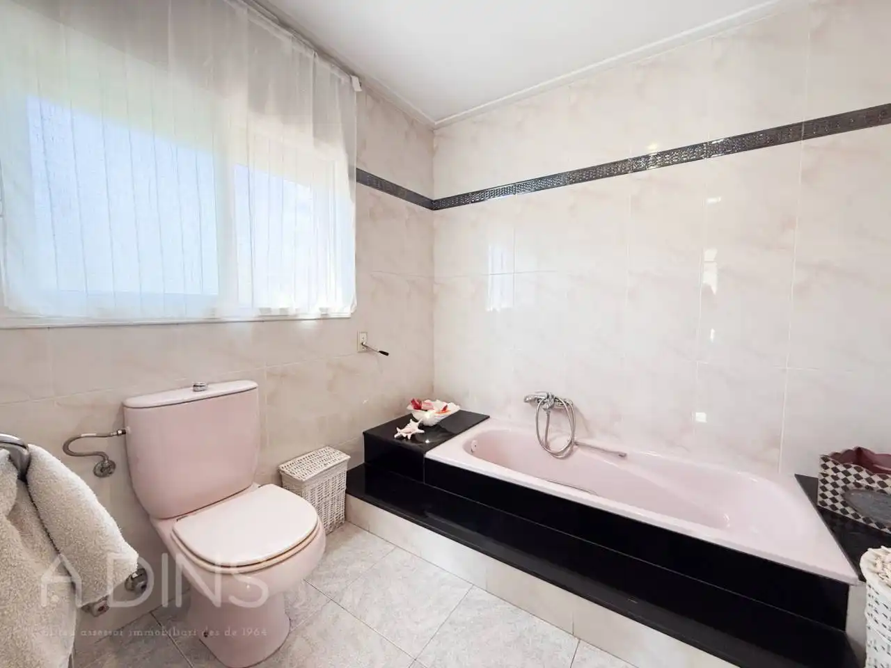 Casa amb jardí en venda a Avenida Puigdomi, imagen 29