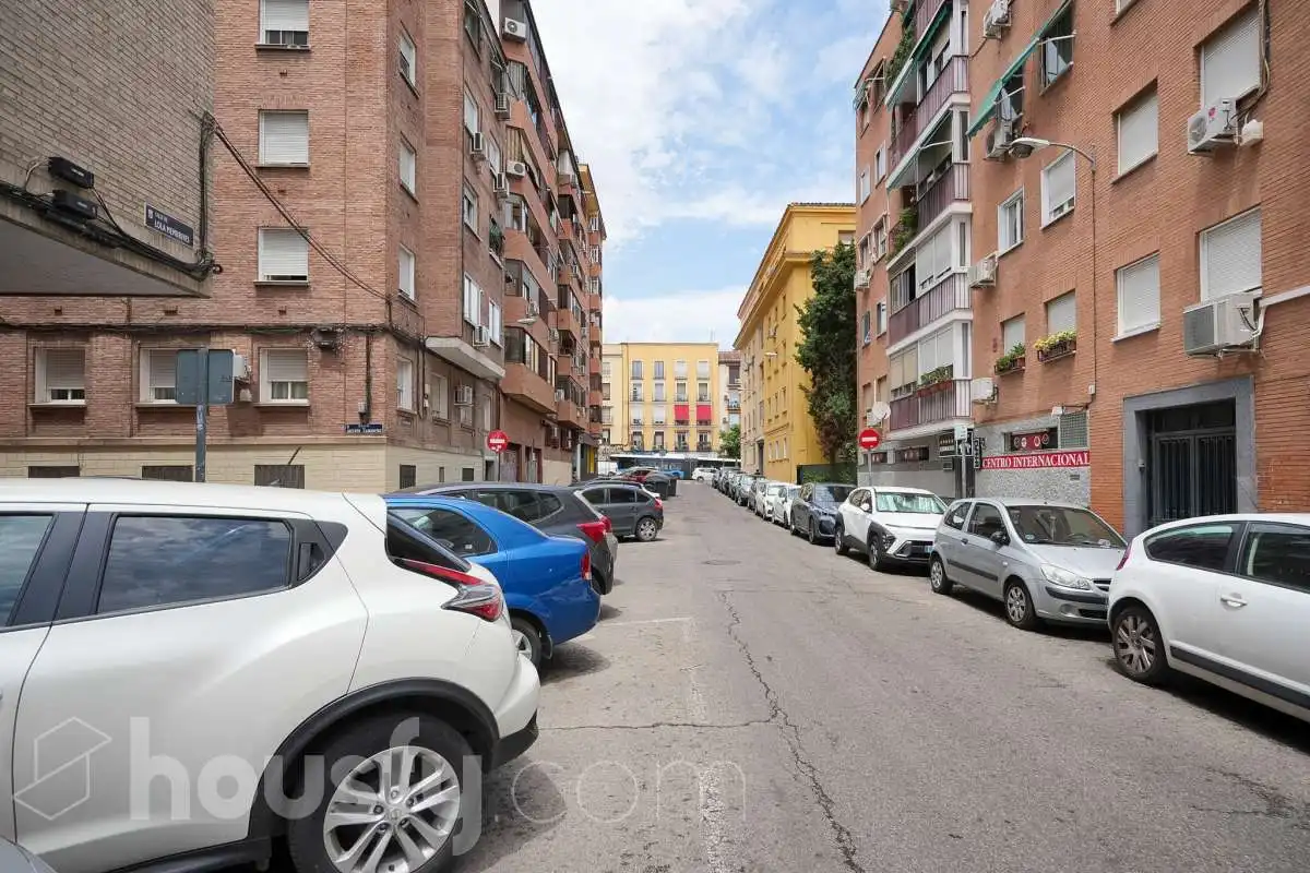 Local comercial en venda a Calle Lola membrives ., imagen 19