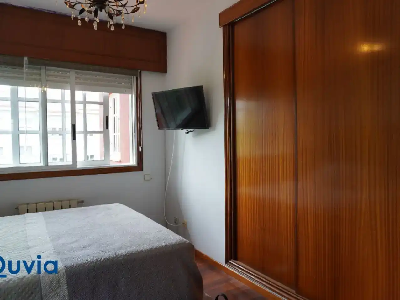 Dormitori de Pis per a compartir en Oleiros amb Jardí privat, Parquet i Traster